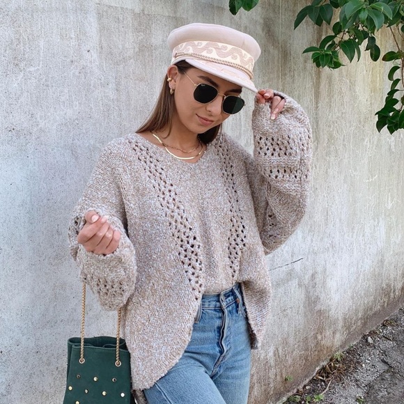 Princess Polly V-Neck Sweater - Picture 1 of 4